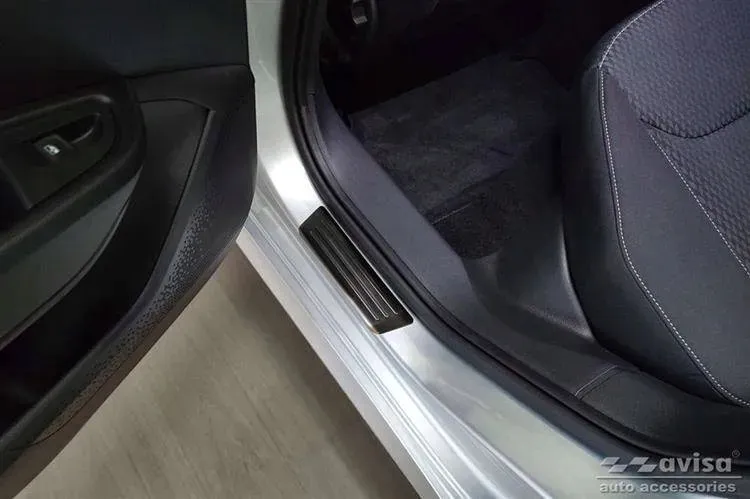 nakladki-progowe-skoda-fabia-4