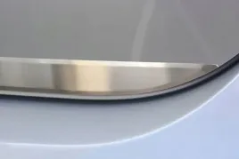 seat-leon-3-listwa-ozdobna-na-klape-bagaznika