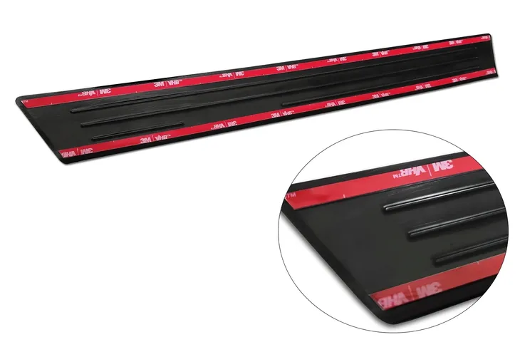 nakladki-progowe-do-renault-kangoo-3-waga-z-opakowaniem-2-kg-producent-avisa