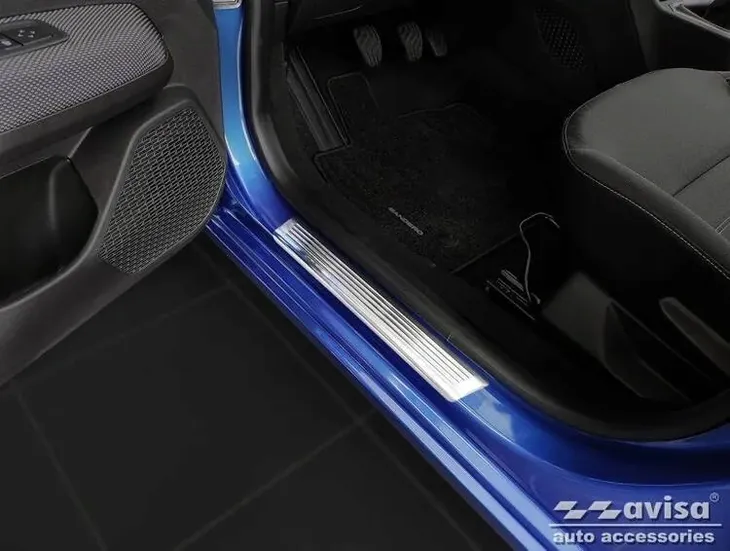 nakladki-progowe-do-dacia-sandero-3-numer-katalogowy-producenta-2-06003