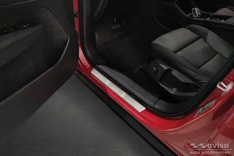 nakladki-progowe-do-volvo-xc40-stal