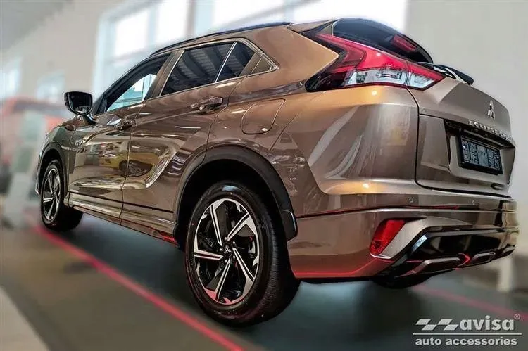 nakladki-progowe-do-mitsubishi-eclipse-cross