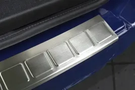 nakladka-na-zderzak-tylny-do-dacia-dokker-stal