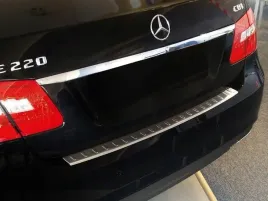 nakladka-na-zderzak-tylny-do-mercedes-w212-e-klasa