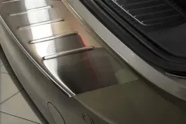 nakladka-na-zderzak-tylny-opel-insignia-tourer-st