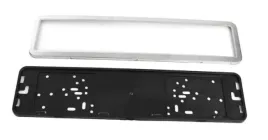 ramka-tablicy-rejestracyjnej-ze-stali-nierdzewnej