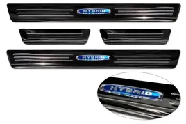 nakladki-progowe-do-ford-kuga-3-hybrid