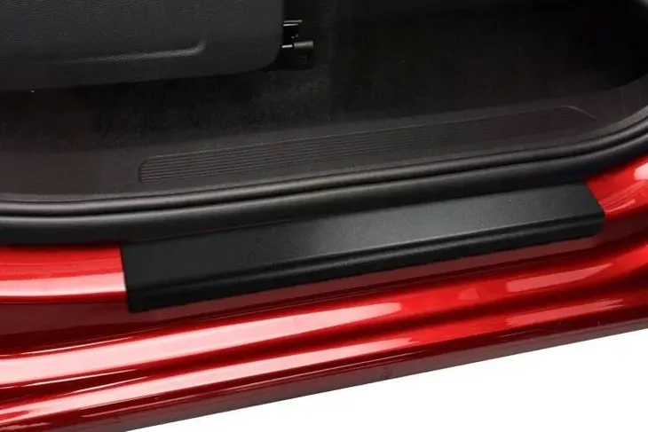 progi-standard-citroen-c3-iii-hatchback-5-2016-black-waga-z-opakowaniem-1-kg