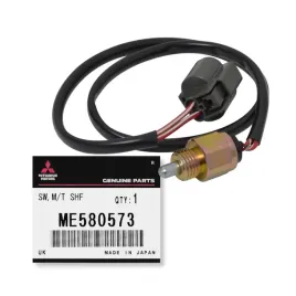 czujnik-wstecznego-wstecznych-swiatel-cofania-pajero-i-me580573-oryginal