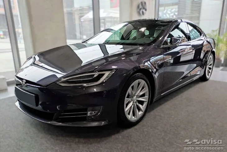 nakladki-progowe-do-tesla-model-s-numer-katalogowy-producenta-2-11300-stan-nowy