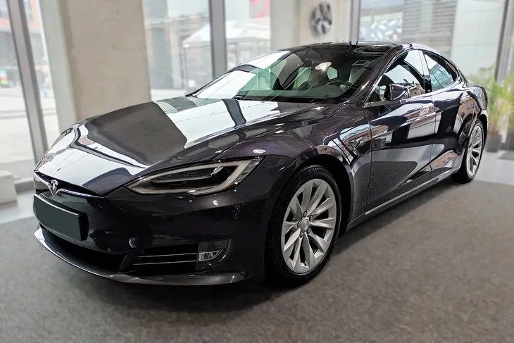 nakladki-progowe-do-tesla-model-s-producent-avisa-stan-nowy-numer-katalogowy-producenta-2-11300