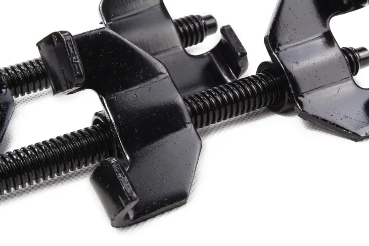 sciagacze-do-sprezyn-380mm-2-sztuki-kod-producenta-m80449-stan-nowy