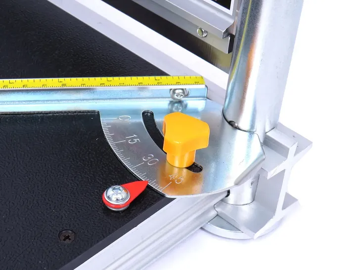 przecinarka-do-paneli-laminowanych-9-kd636-marka-kraftanddele