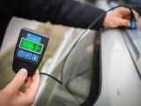 miernik-lakieru-mgr-13-s-a-informacje-dodatkowe-automatyczne-wylaczanie-podswietlany-wyswietlacz-zalaczony-pokrowiec