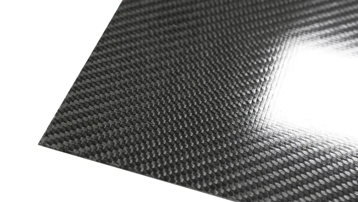 plyta-carbon-gloss-50x60cm-2mm-stan-nowy-typ-samochodu-samochody-osobowe