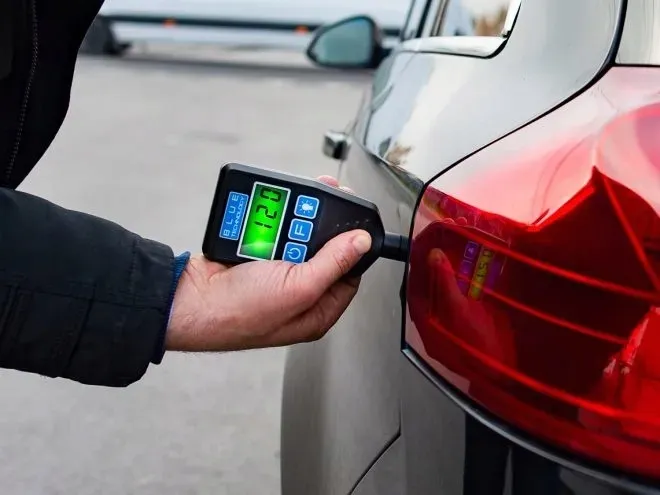 miernik-lakieru-mgr-13-fe-rodzaj-sondy-pomiarowej-wbudowana