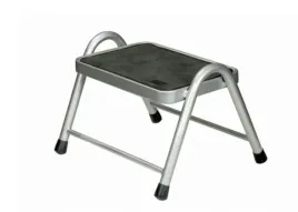 stopien-schodek-wejsciowy-do-przyczepy-king-step