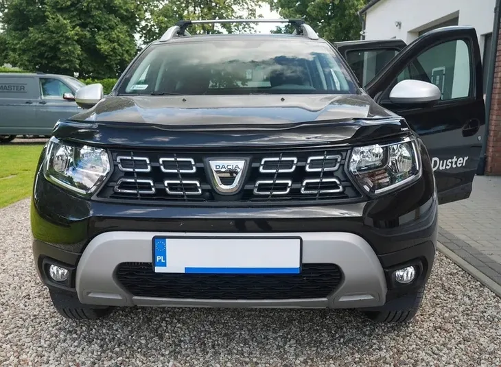 oslona-maski-owiewka-dacia-duster-2017-typ-samochodu-4x4-suv-samochody-osobowe