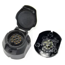 gniazdo-przyczepy-7-pin-plastikowe