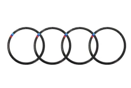 okleina-carbonowa-glosnikow-bocznych-bmw-f30-f34