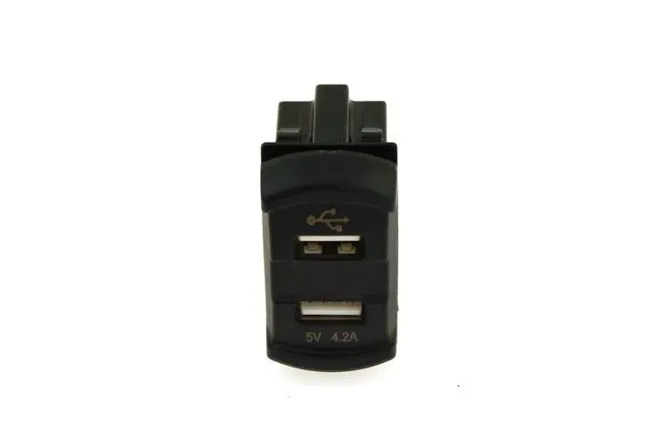 gniazdo-12-24v-2xusb-4-2a-volt