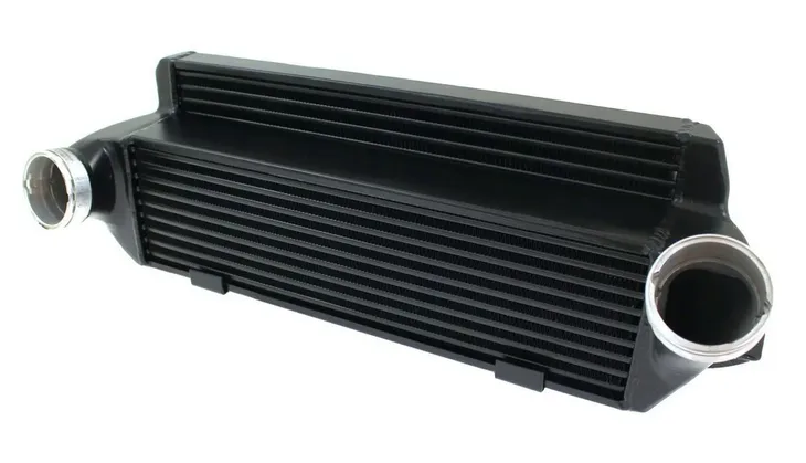 intercooler-turboworks-bmw-e82-e88-e89-e90-e92-ben-jakosc-czesci-zgodnie-z-gvo-p-zamiennik-o-jakosci-porownywalnej-do-oryginalu