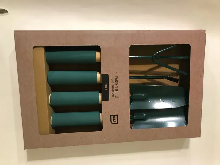 narzedzia-ogrodowe-4-el-stan-nowy-kod-producenta-ck9900750