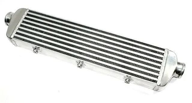 intercooler-550x140x65-fmic-eu-producent-czesci-fmic-jakosc-czesci-zgodnie-z-gvo-z-zamiennik
