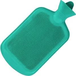 termofor-gumowy-w-pokrowcu-ogrzewacz-pluszowa-krata-na-wode-2000ml