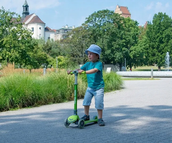 scooter-boogie-green-waga-4-kg