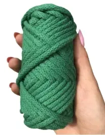 sznurek-bawelniany-z-rdzeniem-zielony-20m-5mm