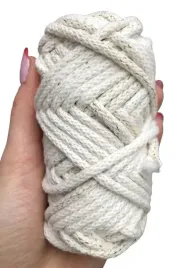 sznurek-z-rdzeniem-kosc-sloniowa-zlota-nitka-5mm