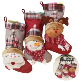 3x-skarpety-skarpeta-swiateczne-prezenty-kominek-ozdobna-gwiazdor-dekoracja