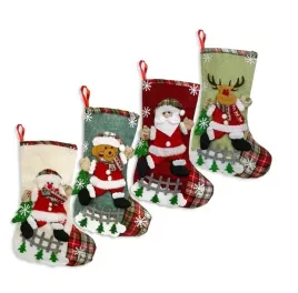skarpety-na-prezenty-swiateczne-na-kominek-rozne-wzory-4-szt-duze-dekoracja