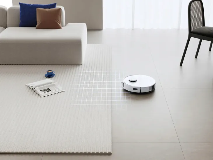 robot-sprzatajacy-ecovacs-deebot-n20-plus-bialy-komunikacja-komunikaty-glosowe-wskaznik-stanu-akumulatora