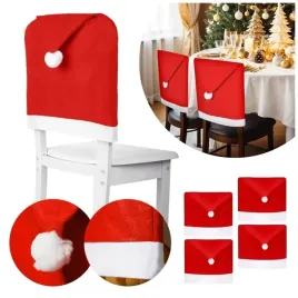 swiateczny-zestaw-4-pokrowcow-na-krzeslo-65x50-cm-czapka-mikolaja-dekoracja