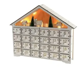 drewniany-kalendarz-adwentowy-bialy-domek-diy-led-prezent