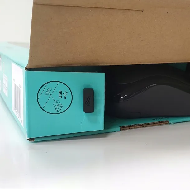 klawiatura-logitech-mk270-wireless-desktop-konstrukcja-klawiatury-blok-numeryczny-regulowane-nozki