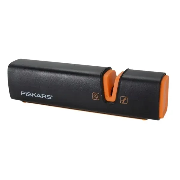 fiskars-ostrzalka-do-nozy-i-siekier-1000601