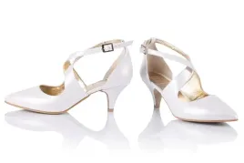 buty-slubne-skorzane-niskie-szpilki-bialy-35