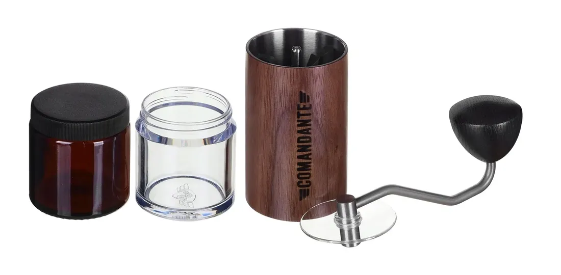 comandante-c40-mk4-nitro-virginia-walnut