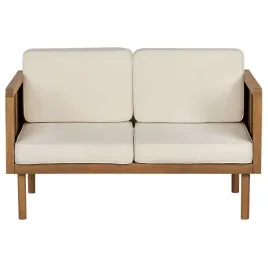sofa-dwuosobowa-z-drewna-akacjowego-z-bialymi-poduszkami-baratti-lumarko