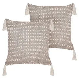 2-poduszki-dekoracyjne-geometryczny-wzor-z-fredzlami-42-x-42-cm-bezowoszare