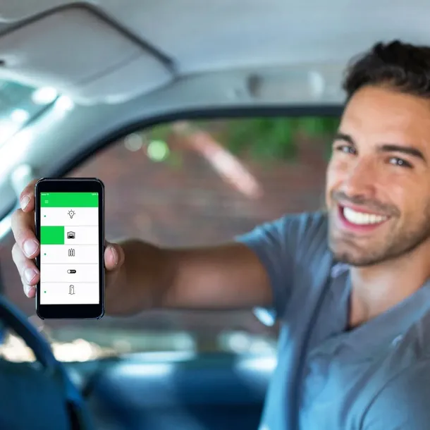 naped-do-bramy-dwuskrzydlowej-bft-phobos-b25-wifi-centrala-safe-1x-pilot-zawartosc-zestawu-centrala-sterujaca-fotokomorki-klucz-odblokowujacy-mocowania-naped-pilot