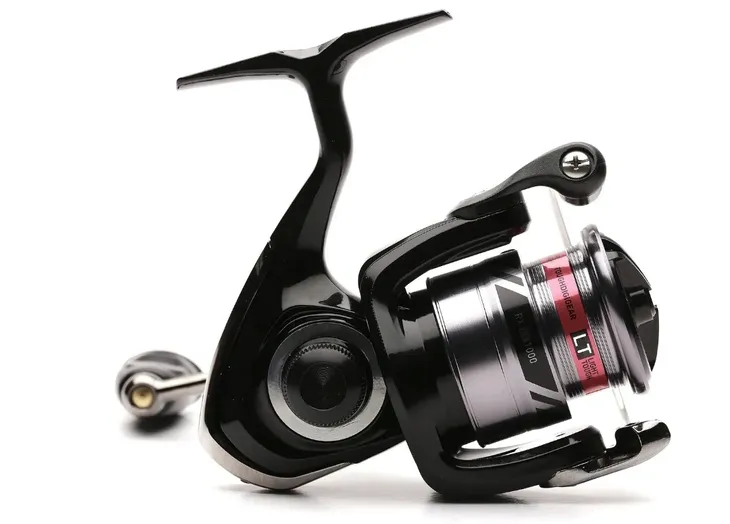 kolowrotek-daiwa-rx-lt-3000-marka-daiwa