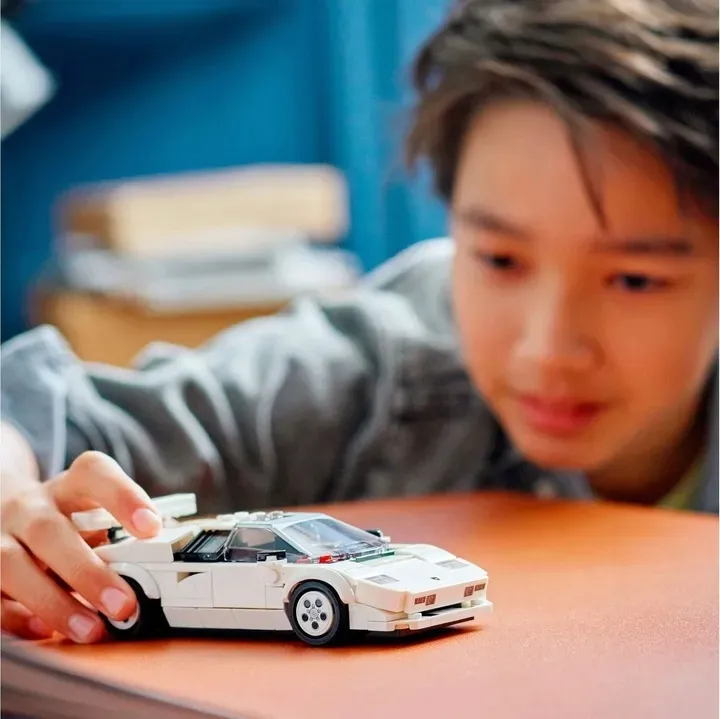 lego-speed-samochod-lamborghini-countach-76908