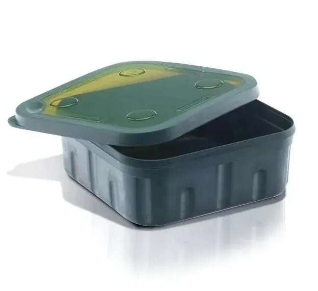 pudelko-starbaits-bait-box-medium-17x17x48cm-1l
