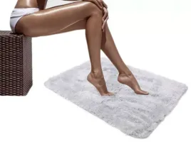 dywan-do-lazienki-pluszowy-miekki-do-prania-srebrny-softi-100x150cm