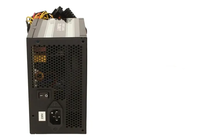 zasilacz-chieftec-smart-gps-400a8-400-w-chlodzenie-wentylator-120-mm