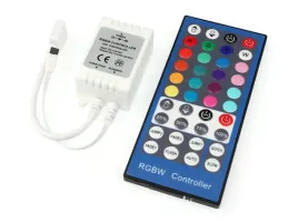 sterownik-na-podczerwien-rgbw-40-do-tasm-led